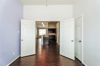 Building Photo - 6011 Watford Bend