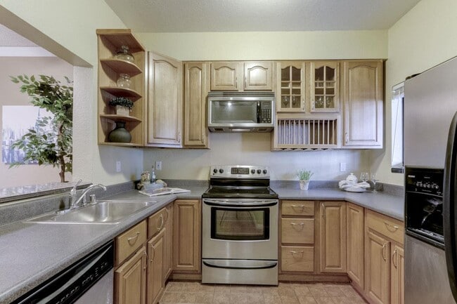 Photo - 4671 Albany Cir Apartment