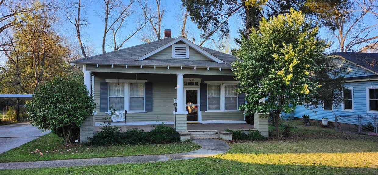 Foto principal - Cute 3 Bedroom Home in Columbus, GA