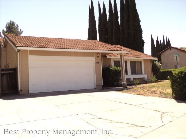 Foto principal - 784 Stoneman Ave