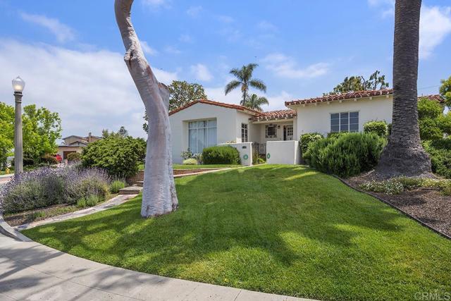 Foto principal - 877 Country Club Dr