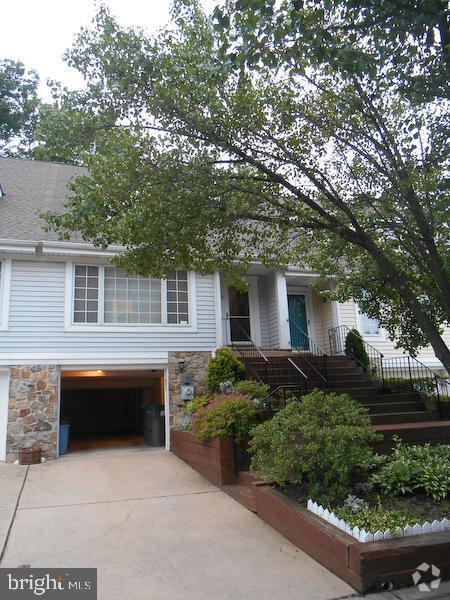 Building Photo - 47 Marsh Woods Ln