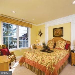 Foto del edificio - 6108 Talbot Way