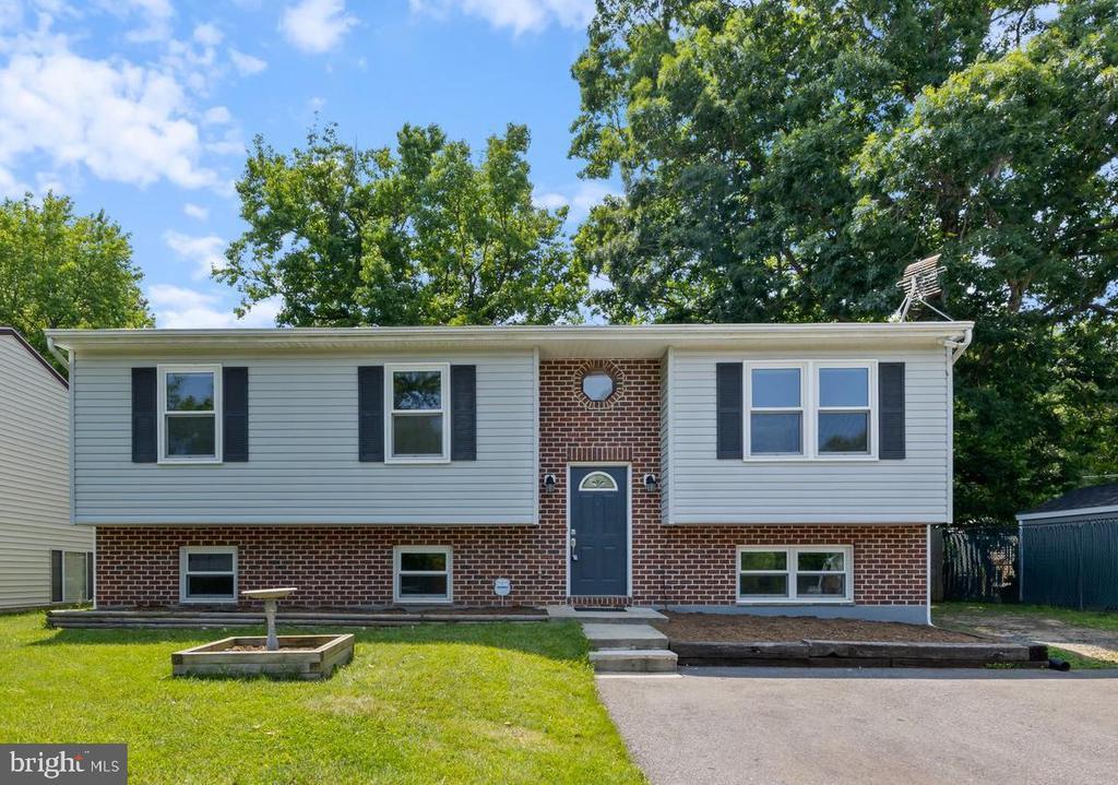 Foto principal - 6234 9th St