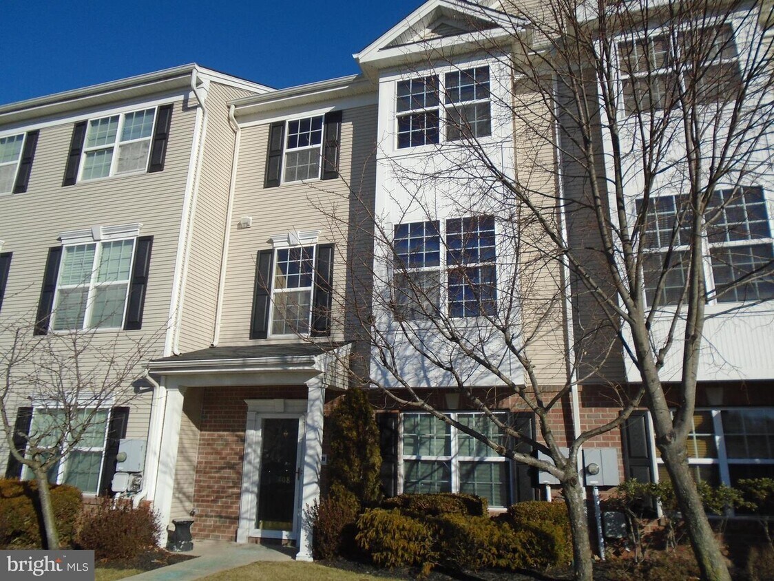 408 Brandywine Dr, Monroe, NJ 08094 Townhome Rentals in Monroe NJ