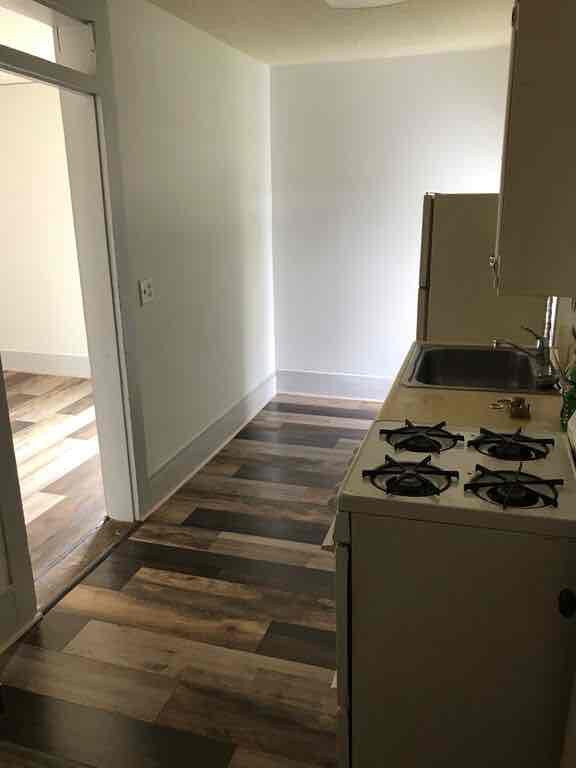 Foto del edificio - 104 E Boston Ave