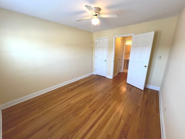 Foto del edificio - 1427 Homestead Rd