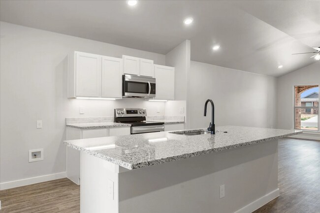 Foto del edificio - New Construction Built in Upland West