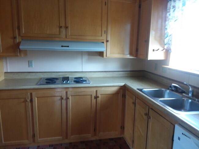 Building Photo - 2 Bedroom/2 Bath Modular Home Available Soon!