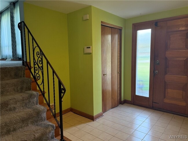 Foto del edificio - 559 Mapleview Rd