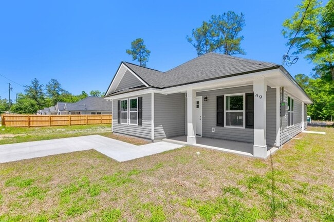 Photo - 49 Melody Ln House