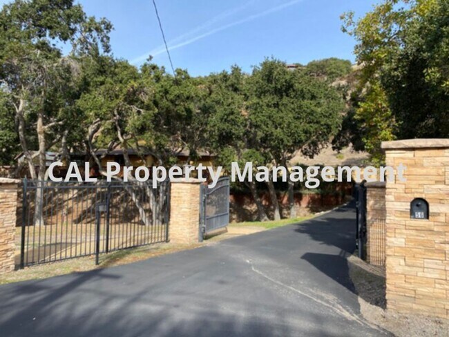 Building Photo - San Benancio Area Home for Rent!