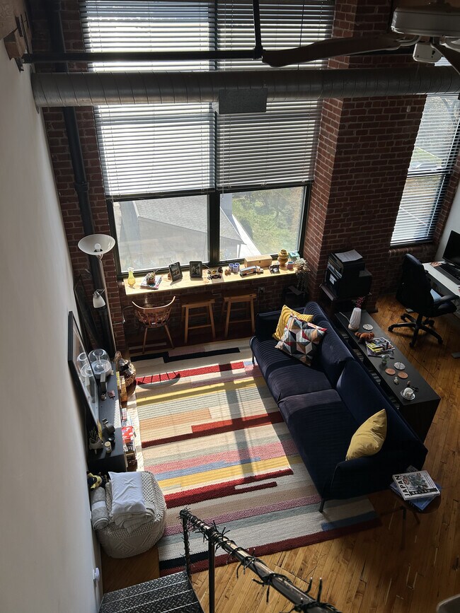 Building Photo - The Lofts At Chimney Hill