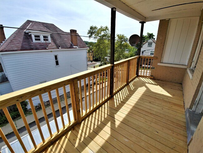 Foto del edificio - 79 Beltzhoover Ave