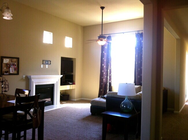Building Photo - Great Harlan Ranch Home! Don't miss out!