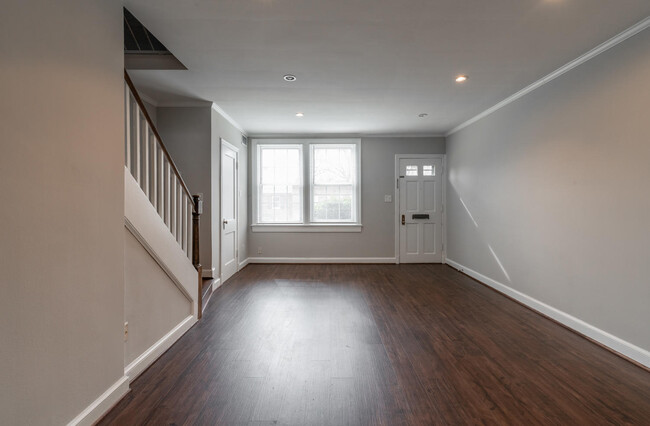 Foto del edificio - 1401 S Barton St #219