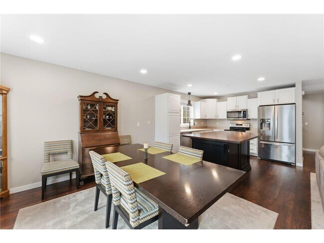 Foto del edificio - 7598 Crimson Ln