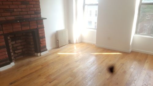 Building Photo - 355 16th St