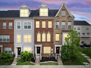 Building Photo - 7207 Barrberry Ln