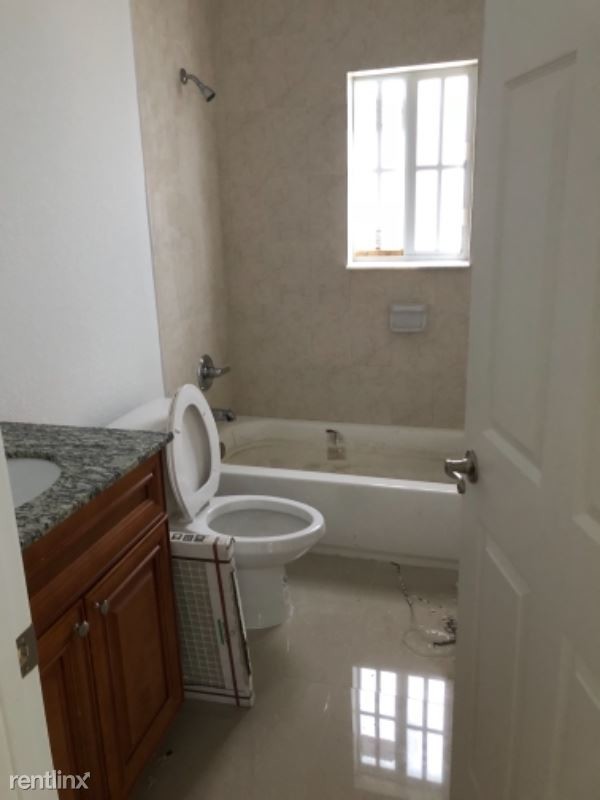 Building Photo - 3 br, 2 bath House - 2364 NW 43 street