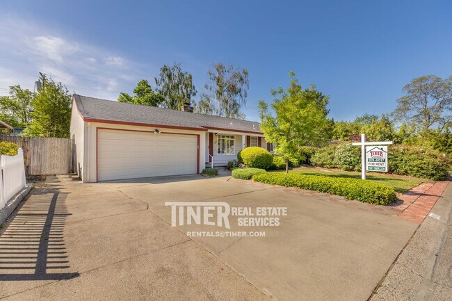 Foto del edificio - Classy Three Bedroom in Sacramento