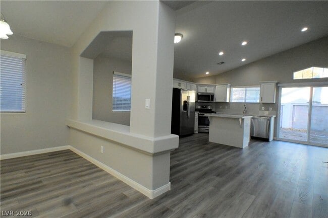 Building Photo - 7256 Winding Creek Dr