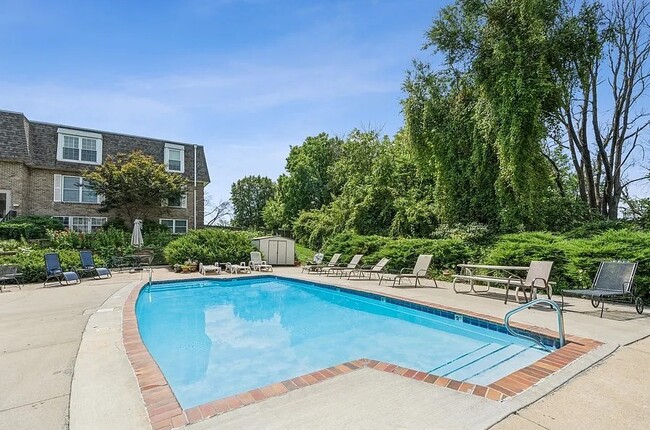 pool with fence - 1100 E 6th St