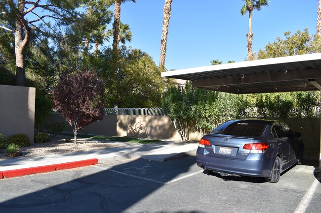 Aparcamiento - 3145 E Flamingo Rd