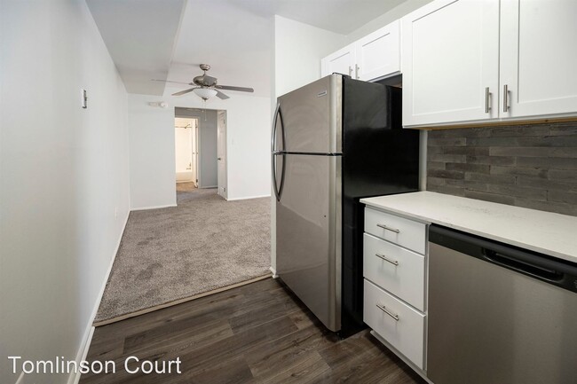 Foto del edificio - 1 br, 1 bath Apartment - 1760 Tomlinson Ro...