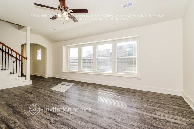 Building Photo - 1008 Hayden Ln