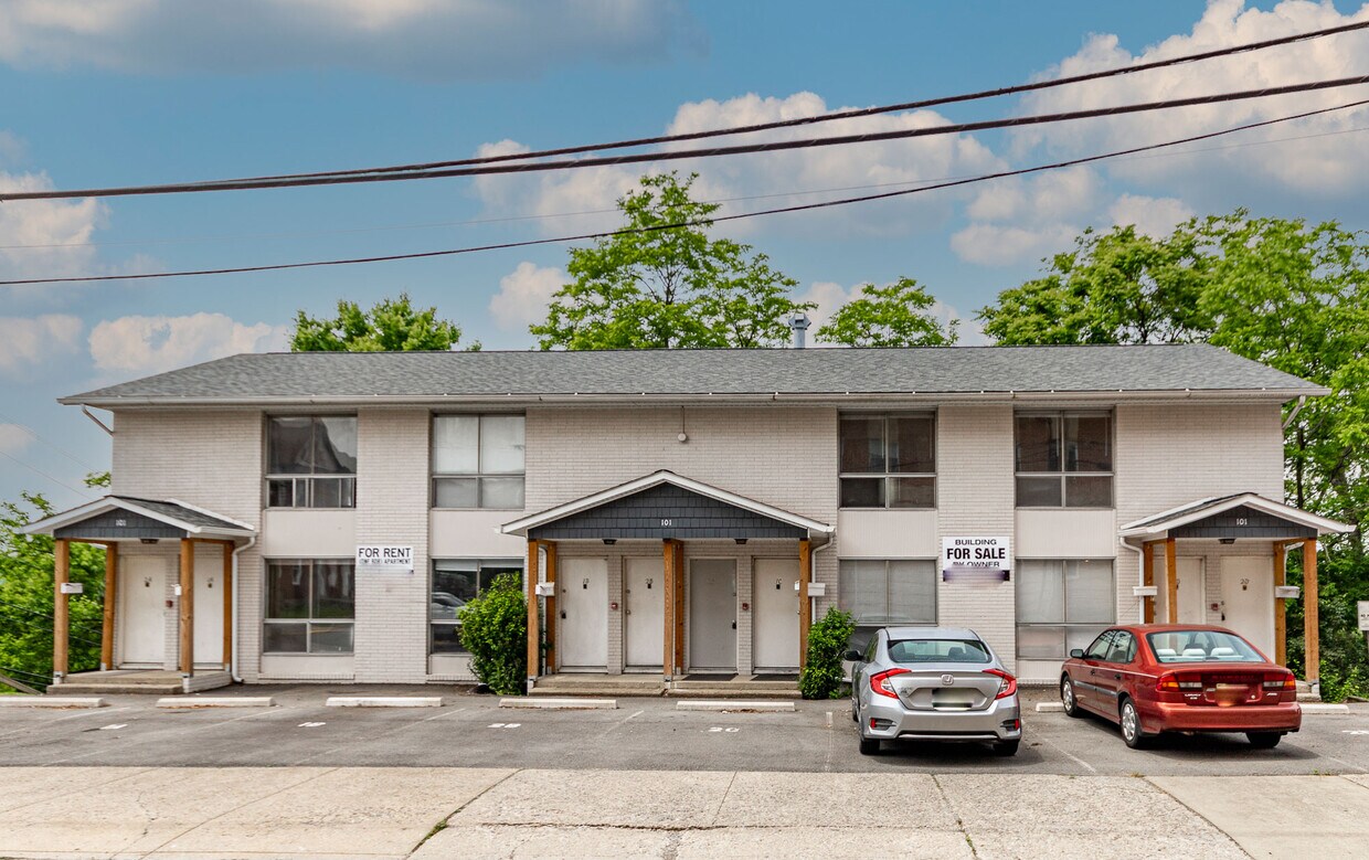Primary Photo - 101 McLane Ave