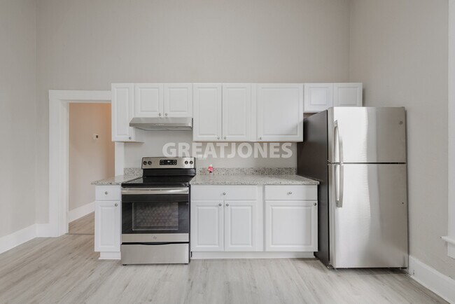 Foto del edificio - 245 52nd St N