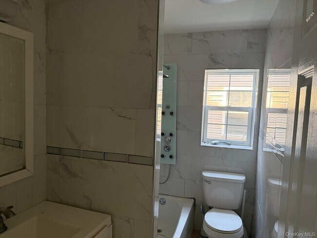 Foto del edificio - 27 A Wood Rd