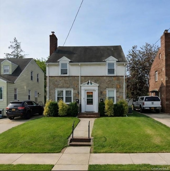 Photo - 69 Sheridan Avenue Unit 2nd Floor