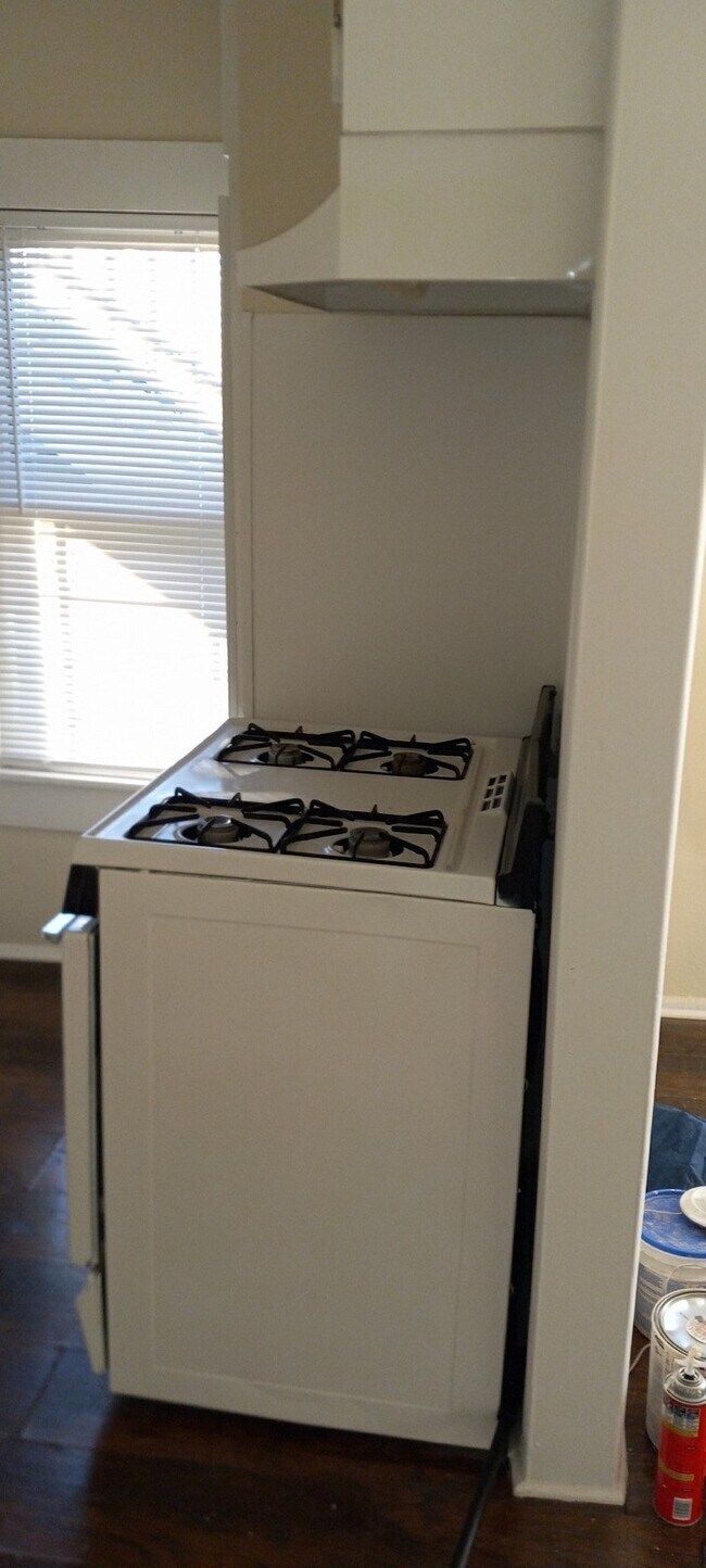 Foto del edificio - 1701 Dawson St