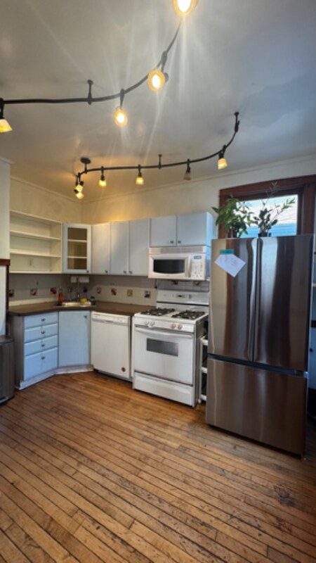 Foto del edificio - 4129 N Ridgeway Ave