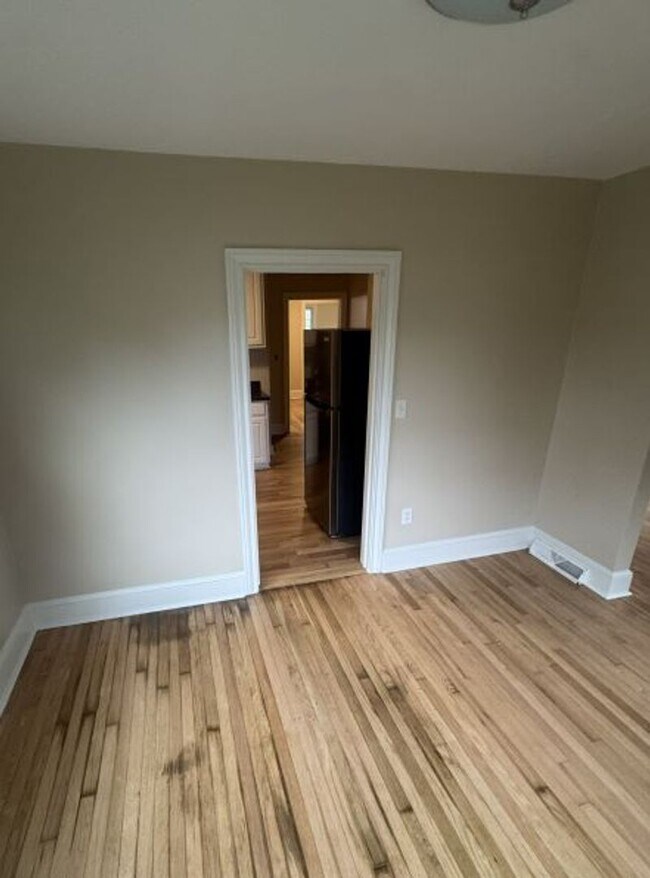 Foto del edificio - Charming Updated Arts & Crafts Bungalow in the Heart of Greer, SC