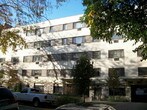 Foto principal - 528 W Oakdale Ave