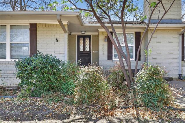Building Photo - 6006 Boca Raton Dr