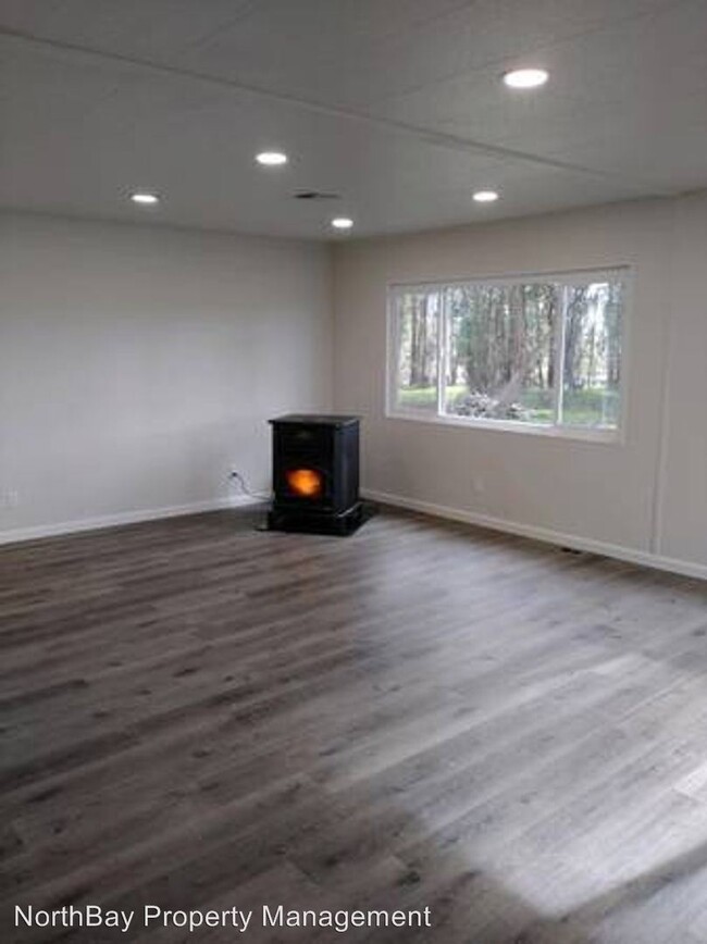 Building Photo - 2 br, 2 bath House - 3205 Woolsey Rd