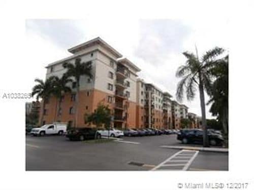 Primary Photo - 9300 Fontainebleau Blvd