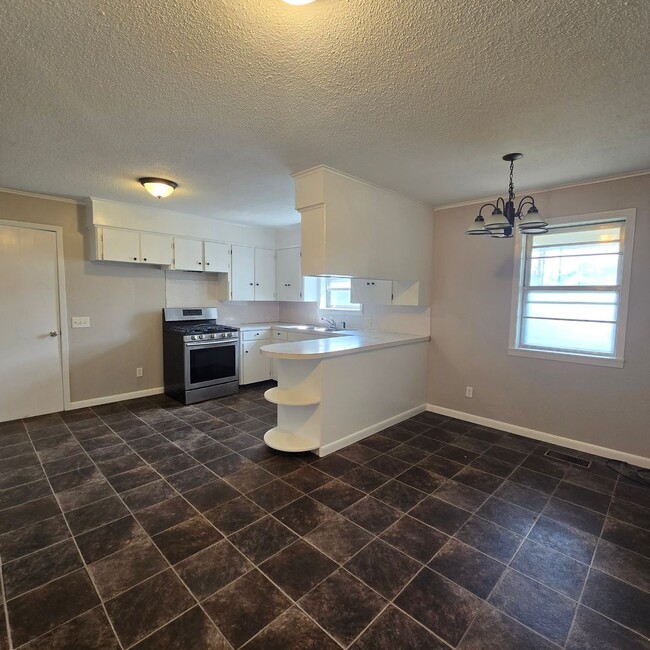 Building Photo - Beautiful Home with Storage and a corner Lot!