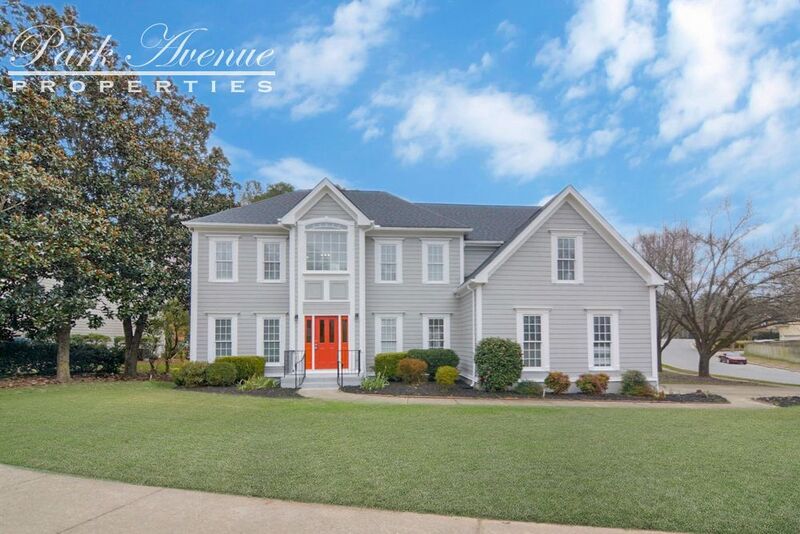 8800 Deerland Grove Dr Raleigh, NC 27615 Alquileres en Raleigh, NC