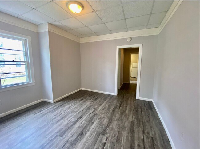 Foto del edificio - 1 bed/1 bath in Heritage Hill ( first floor) **Available in July**