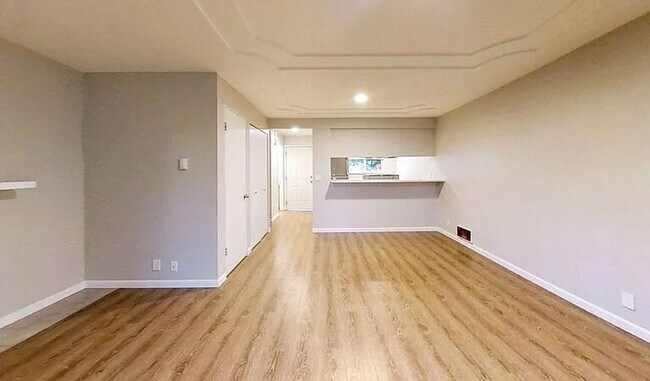 Foto del edificio - Charming Bothell Condo in a Fantastic Location! (Lower rent for 8 of 12 months