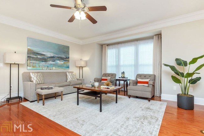 Foto del edificio - 2873 Overlook Way