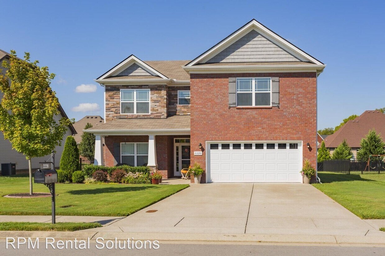 Primary Photo - 4 br, 3 bath House - 2220 Burnside Drive