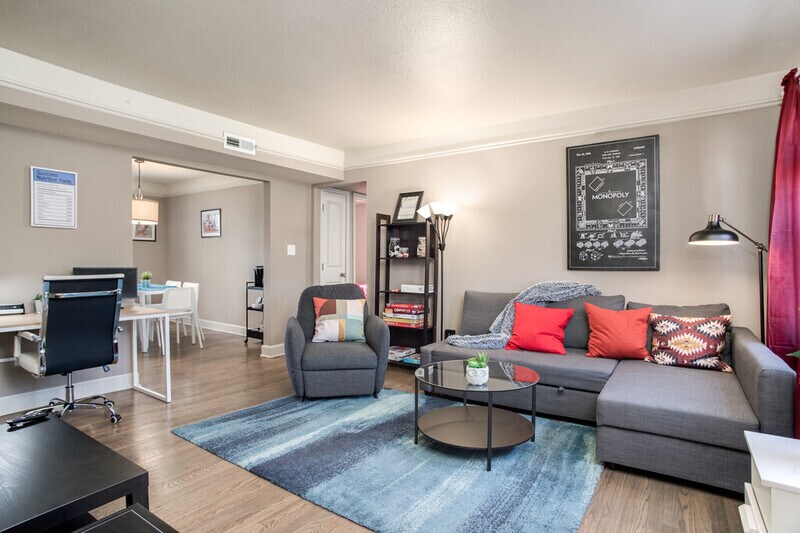 4419 Roanoke Pkwy, Kansas City, MO 64111 Condo for Rent in Kansas City, MO