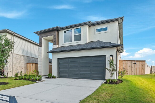 Building Photo - 22135 Rangemore Dr