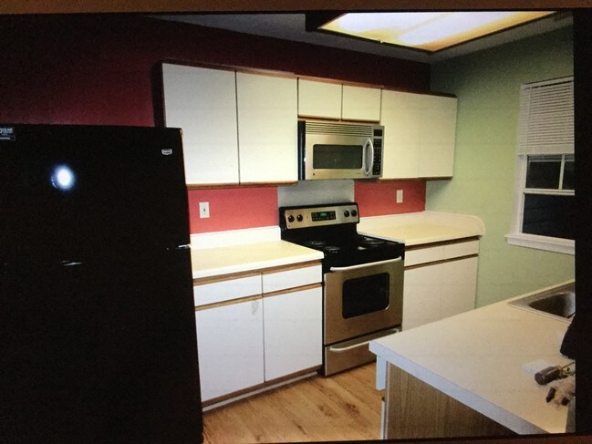 Foto del edificio - 606 Butterwick Ct